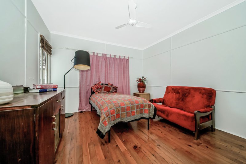 Photo - 30 Kooya Road, Mitchelton QLD 4053 - Image 7