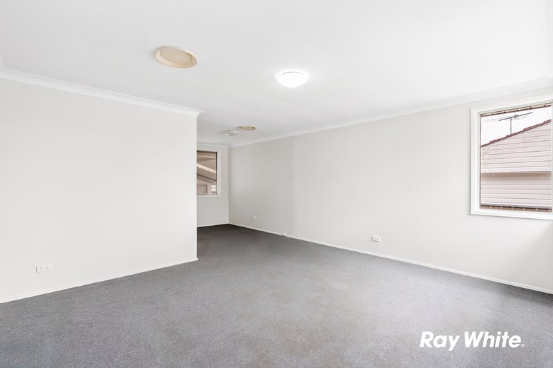 Photo - 30 Labrador Street, Rooty Hill NSW 2766 - Image 4