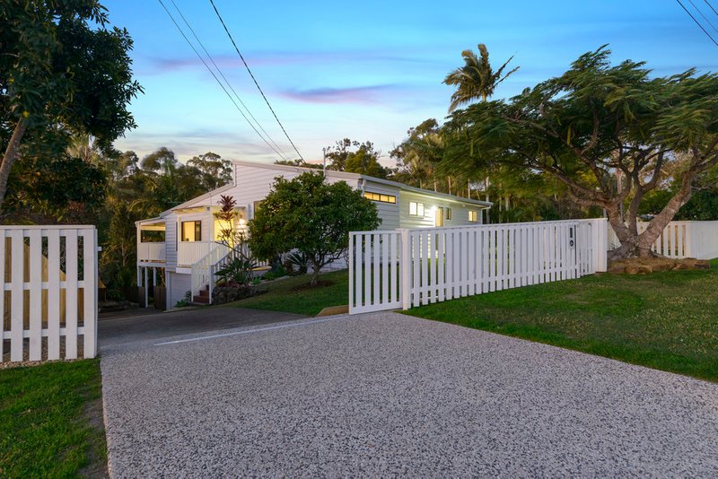 Photo - 30 Ladds Ridge Road, Burleigh Heads QLD 4220 - Image 2