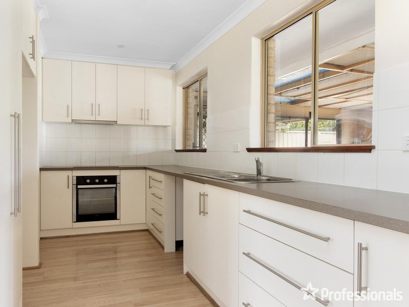 Photo - 30 Lakemba Way, Waikiki WA 6169 - Image 3