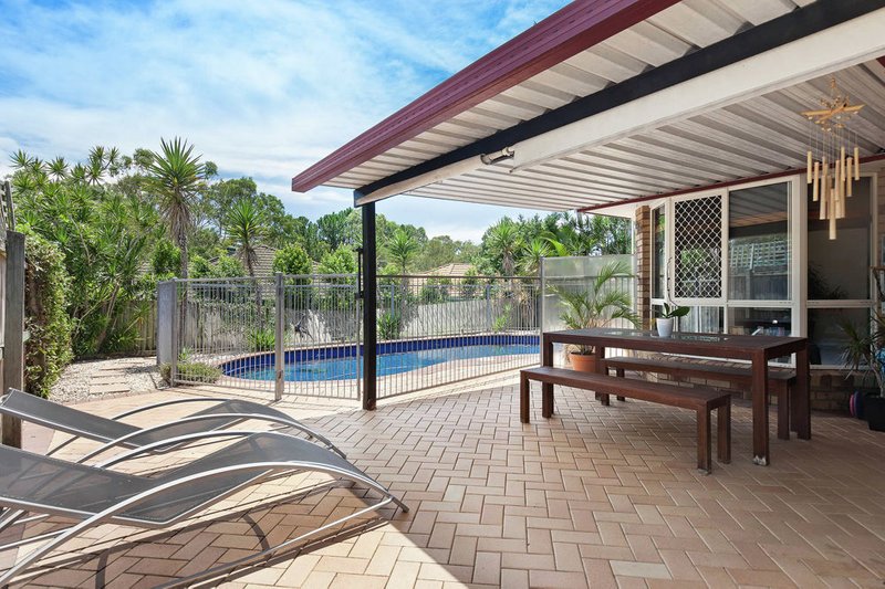 Photo - 30 Lakeside Crescent, Forest Lake QLD 4078 - Image 14