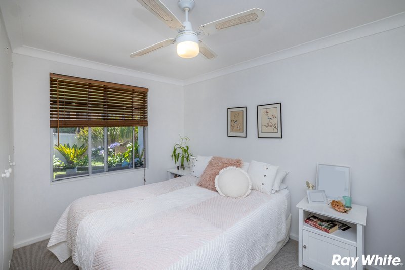 Photo - 30 Lakeview Crescent, Forster NSW 2428 - Image 8