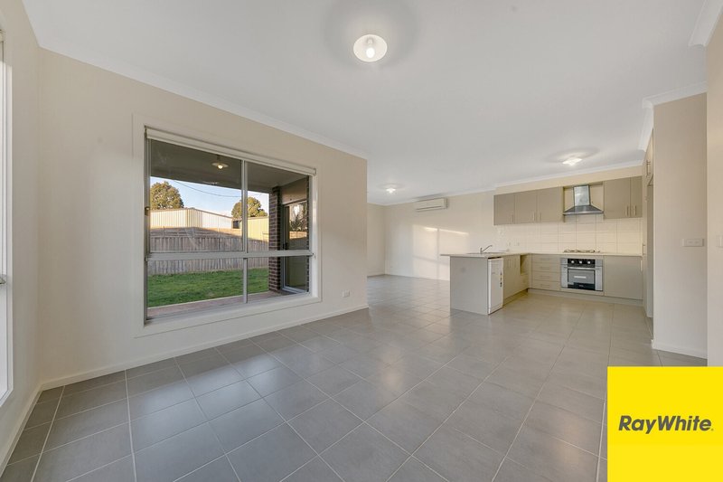 Photo - 30 Larson Avenue, Tarneit VIC 3029 - Image 11