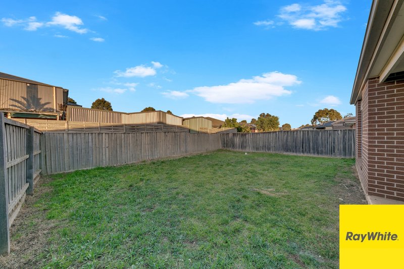 Photo - 30 Larson Avenue, Tarneit VIC 3029 - Image 13