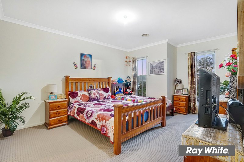 Photo - 30 Larson Avenue, Tarneit VIC 3029 - Image 5