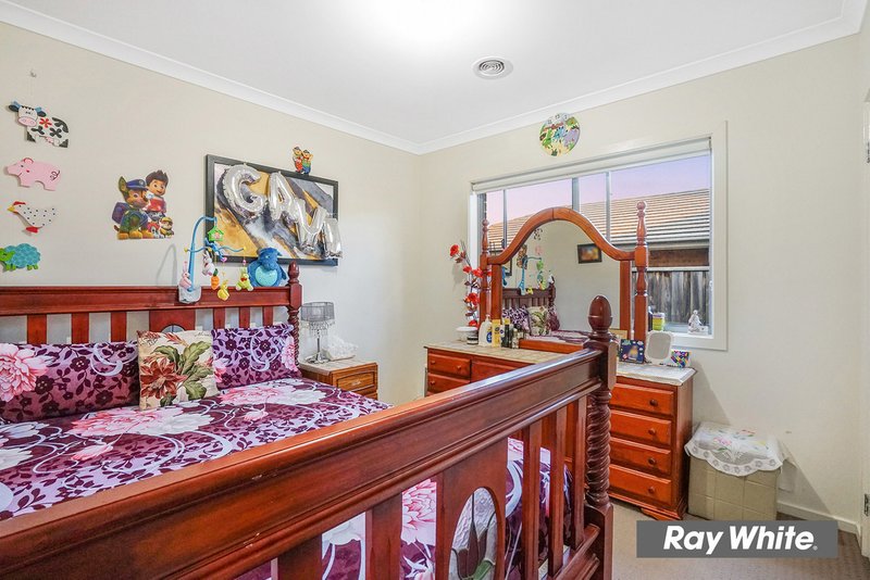 Photo - 30 Larson Avenue, Tarneit VIC 3029 - Image 13