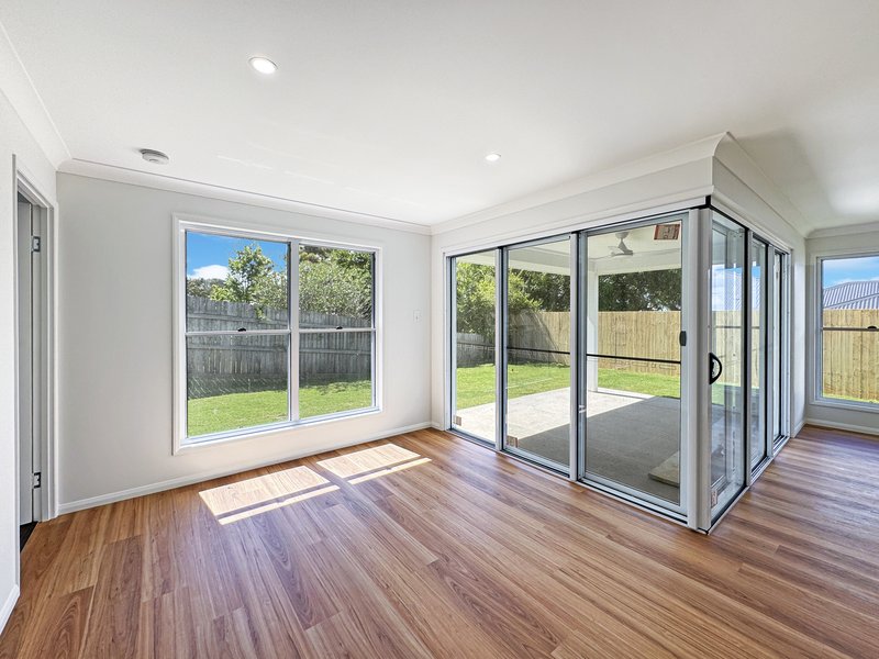 Photo - 30 Latsky Drive, Cotswold Hills QLD 4350 - Image 2
