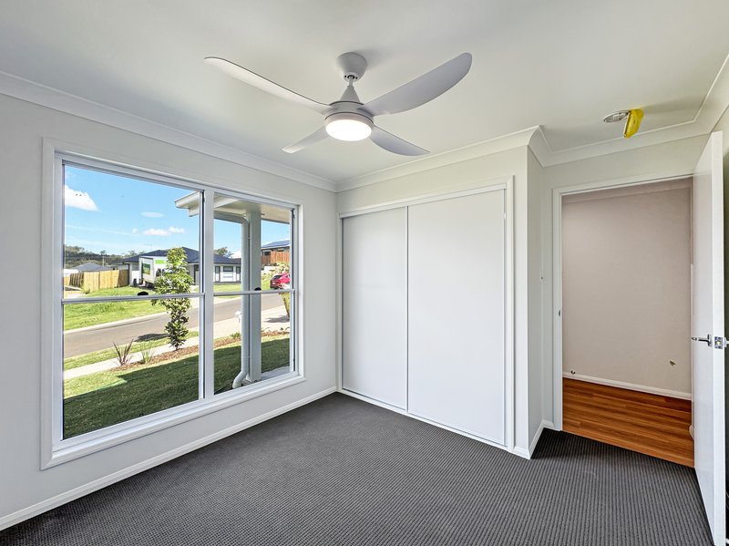 Photo - 30 Latsky Drive, Cotswold Hills QLD 4350 - Image 6