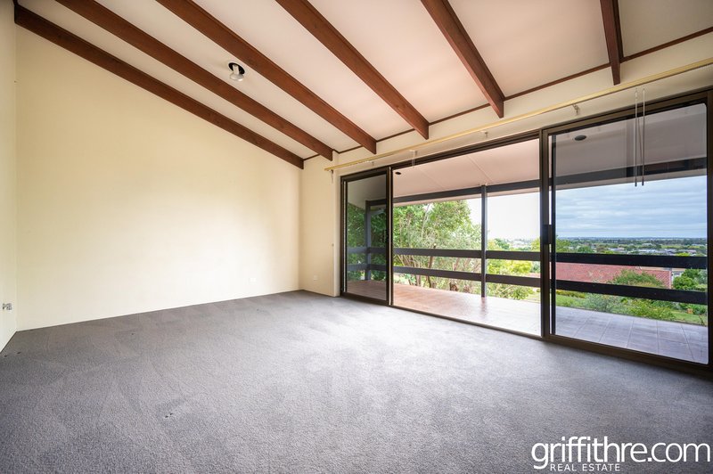 Photo - 30 Lawford Crescent, Griffith NSW 2680 - Image 7