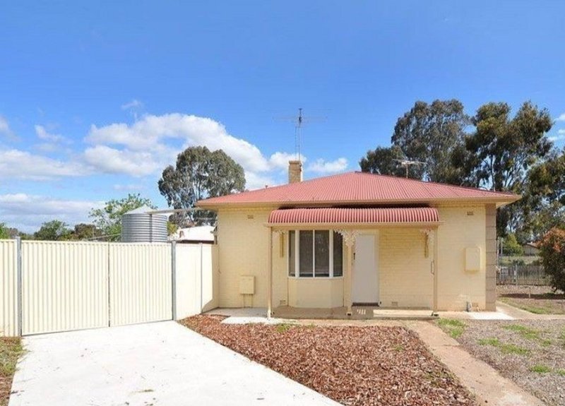 Photo - 30 Lawrence Avenue, Gawler South SA 5118 - Image 2