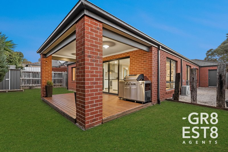 Photo - 30 Lemon Grove, Cranbourne West VIC 3977 - Image 22