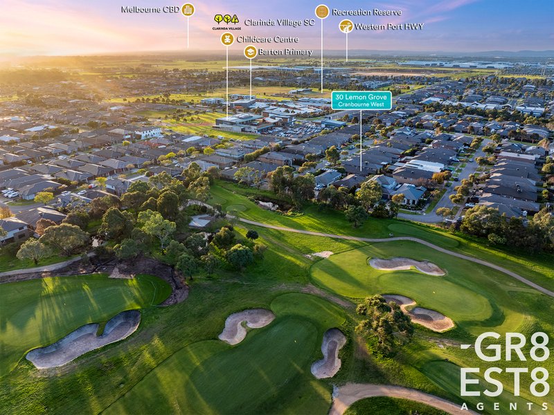 Photo - 30 Lemon Grove, Cranbourne West VIC 3977 - Image 29
