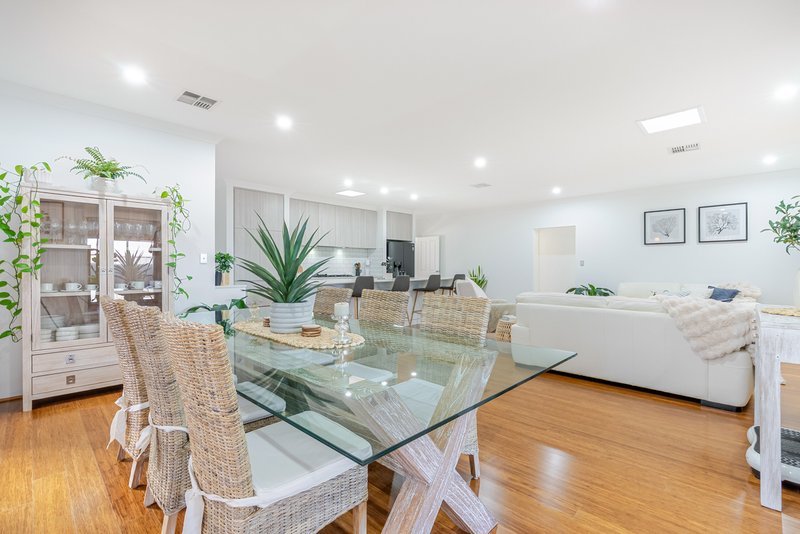 Photo - 30 Lemon Gum Drive, Baldivis WA 6171 - Image 21