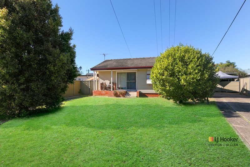 30 Leonard Street, Colyton NSW 2760