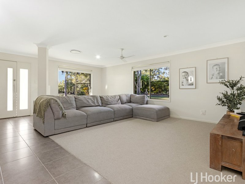 Photo - 30 Lilly Pilly Drive, Oakhurst QLD 4650 - Image 11