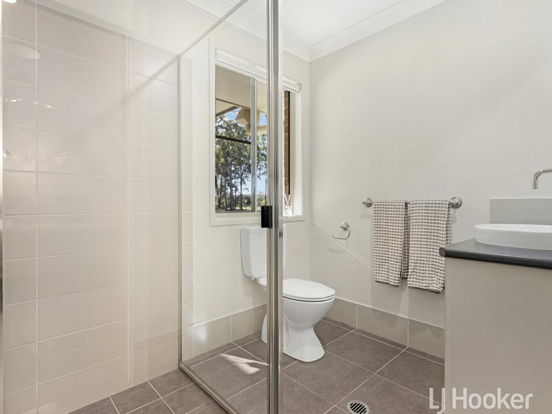 Photo - 30 Lilly Pilly Drive, Oakhurst QLD 4650 - Image 15