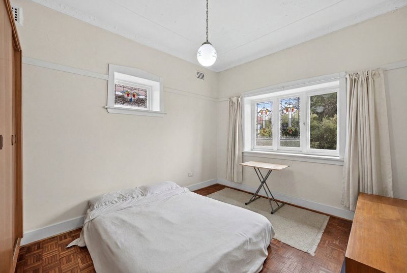Photo - 30 Linden Avenue, Punchbowl NSW 2196 - Image 3