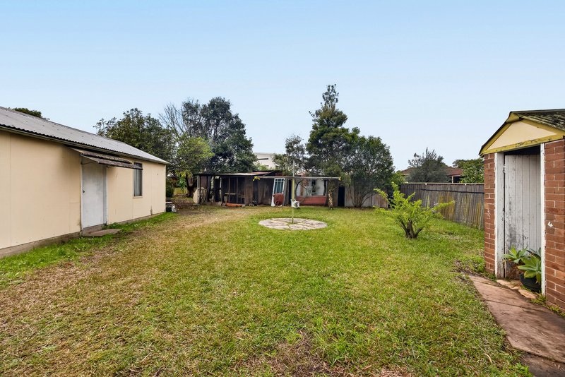 Photo - 30 Linden Avenue, Punchbowl NSW 2196 - Image 14