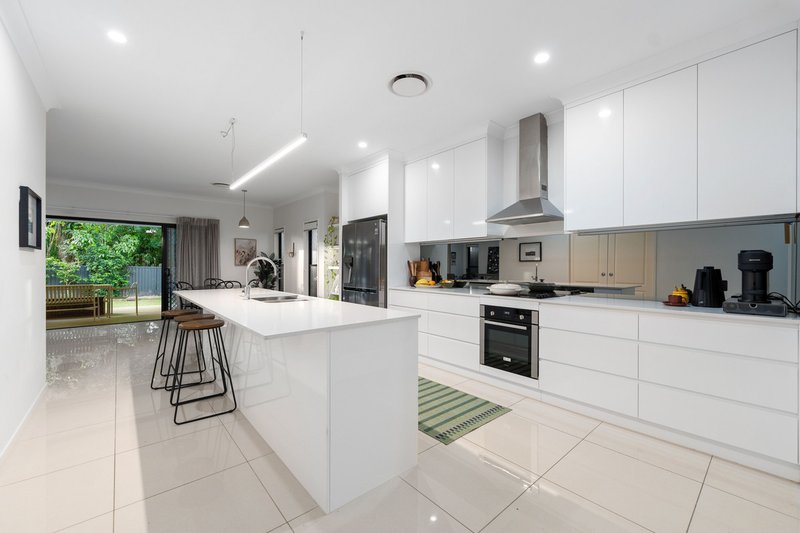 Photo - 30 Lionel Street, Nudgee QLD 4014 - Image 7