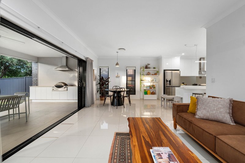 Photo - 30 Lionel Street, Nudgee QLD 4014 - Image 9