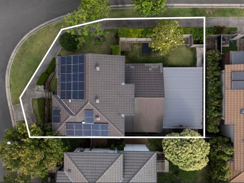 Photo - 30 Lockheed Avenue, Middleton Grange NSW 2171 - Image 18