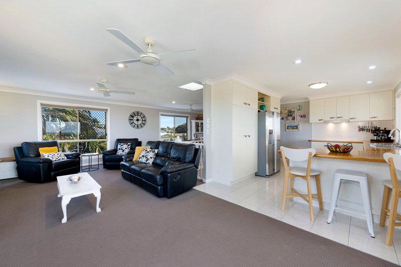 Photo - 30 Logan Road, Innes Park QLD 4670 - Image 20