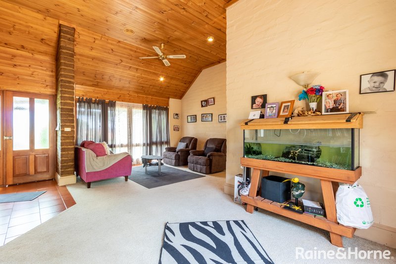 Photo - 30 Lorimer Street, Llanarth NSW 2795 - Image 7