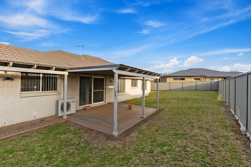 Photo - 30 Loughan Road, Junee NSW 2663 - Image 12