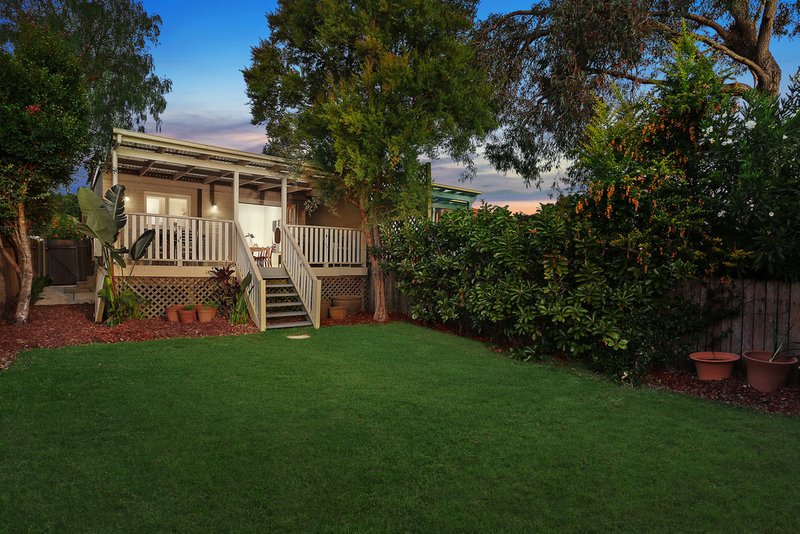 Photo - 30 Macpherson Street, Cremorne NSW 2090 - Image 2