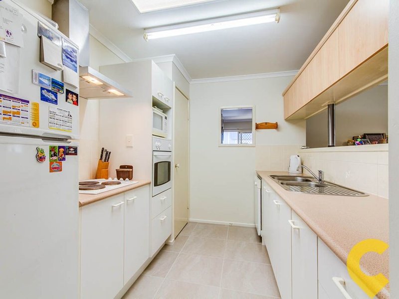 Photo - 30 Maher Street, Zillmere QLD 4034 - Image 3