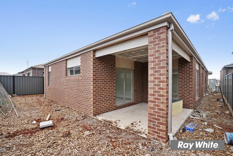 Photo - 30 Mainview Bvld Boulevard, Truganina VIC 3029 - Image 18