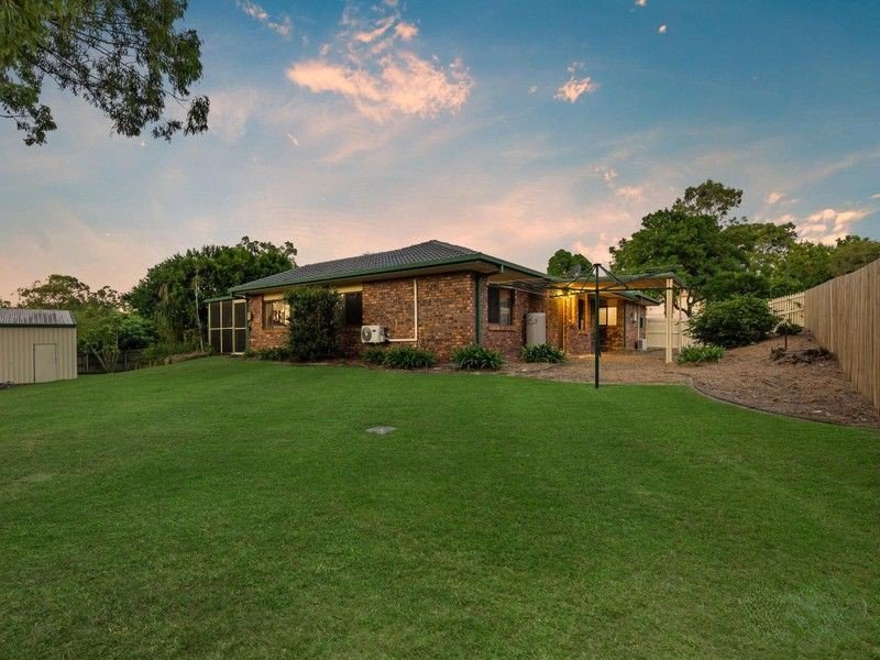 Photo - 30 Manet Crescent, Forest Lake QLD 4078 - Image 18