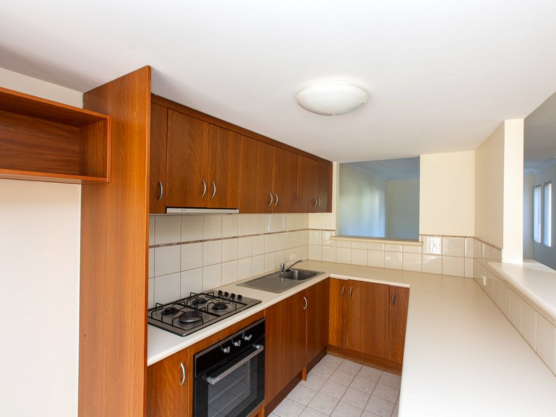 Photo - 30 Marabank Loop, Bunbury WA 6230 - Image 7