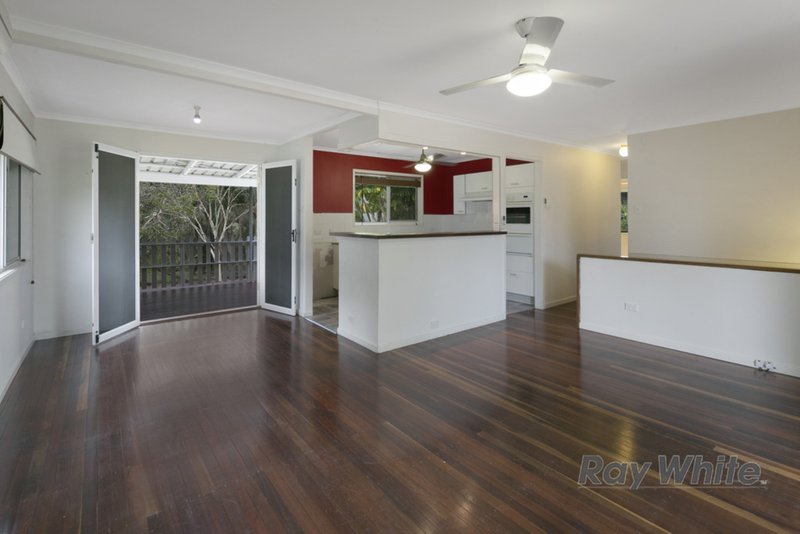 Photo - 30 Marina Street, Alexandra Hills QLD 4161 - Image 3