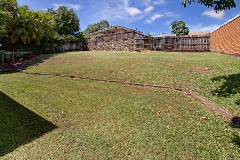 Photo - 30 Martins Drive , Kuluin QLD 4558 - Image 10