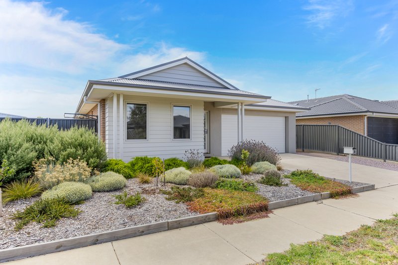 30 Marxsen Parade, Lucas VIC 3350