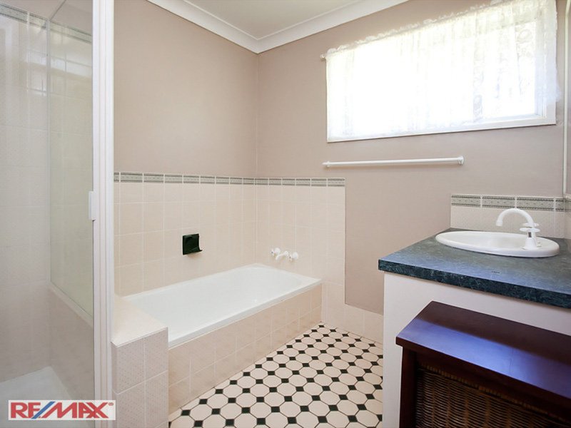 Photo - 30 Maud Street, Albany Creek QLD 4035 - Image 9