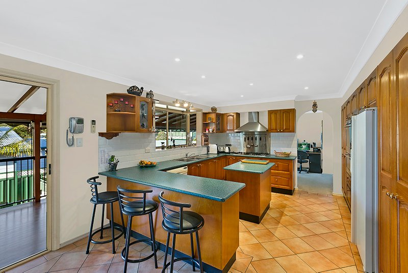 Photo - 30 Mawson Drive, Killarney Vale NSW 2261 - Image 4