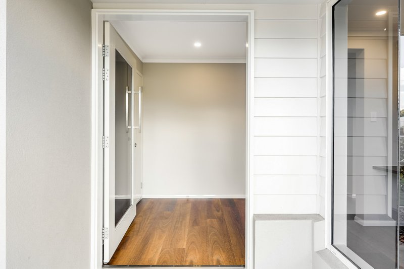 Photo - 30 Mcgee Drive, Kearneys Spring QLD 4350 - Image 3