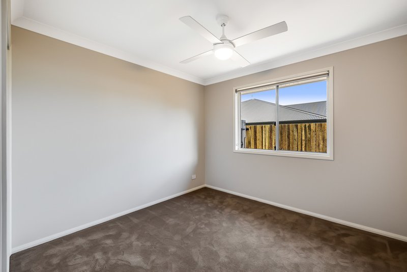 Photo - 30 Mcgee Drive, Kearneys Spring QLD 4350 - Image 14