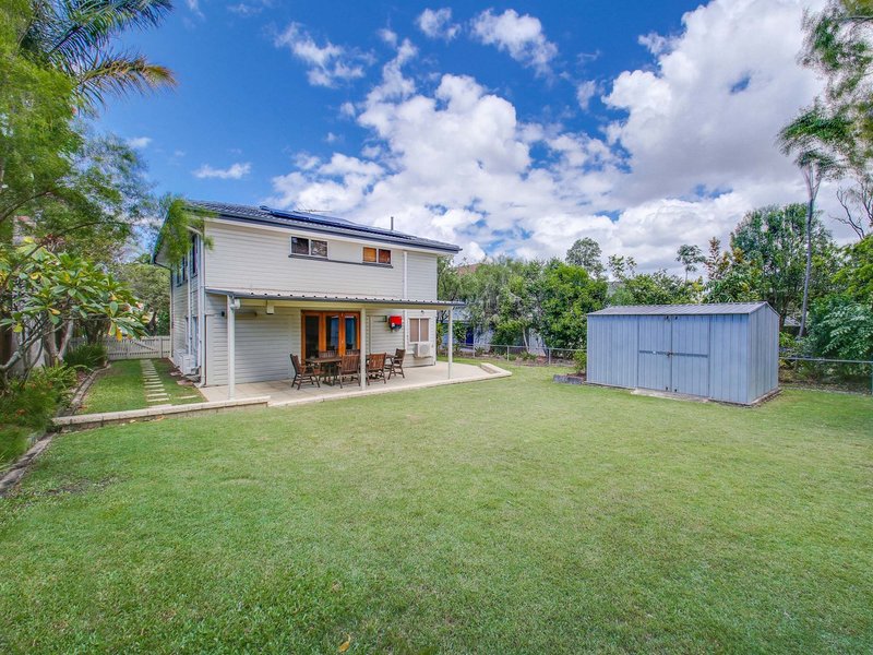 Photo - 30 Mcghie Street, Zillmere QLD 4034 - Image 18