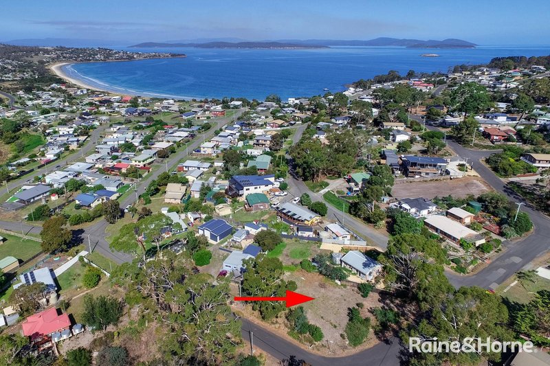 Photo - 30 Midden Road, Primrose Sands TAS 7173 - Image 2