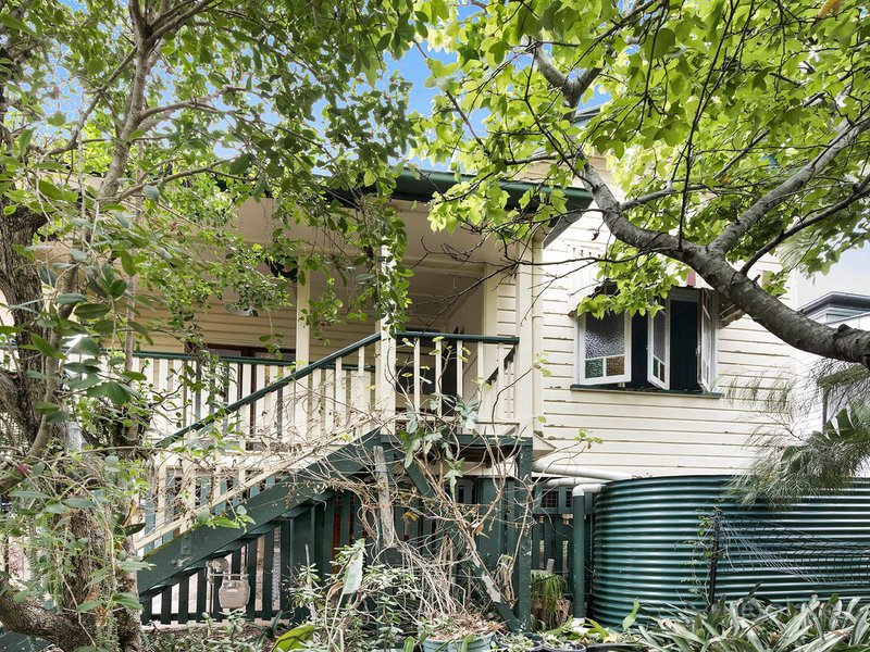 30 Middle Street, Highgate Hill QLD 4101