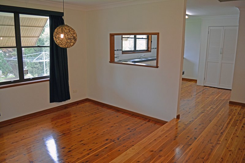 Photo - 30 Milburn Road, Tamworth NSW 2340 - Image 3