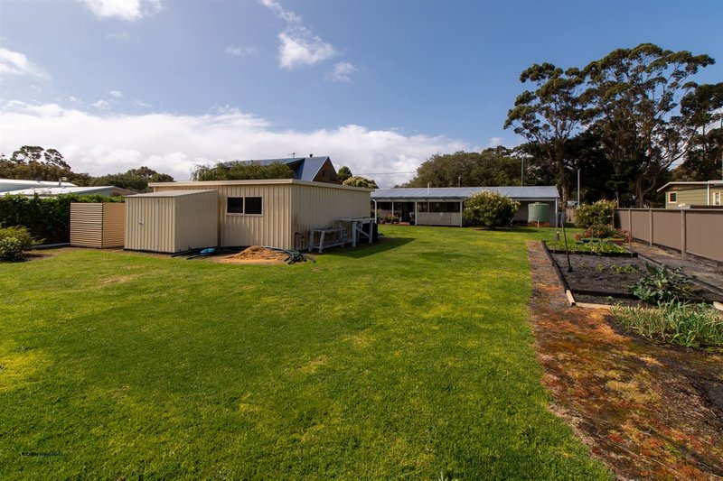 Photo - 30 Minsterly Road, Ocean Beach WA 6333 - Image 9