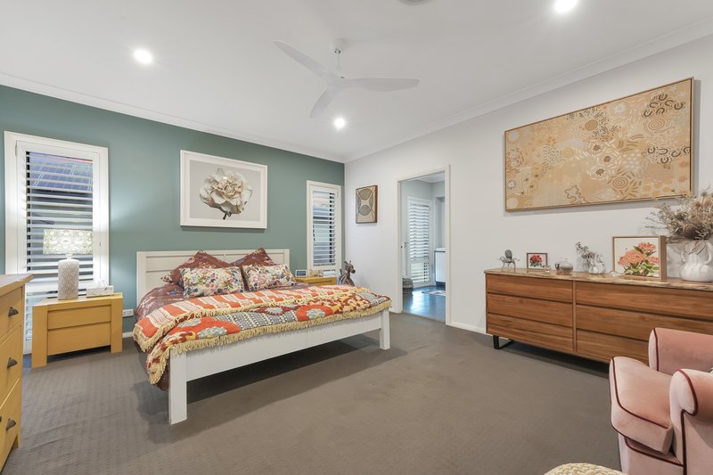Photo - 30 Mirreen Avenue, Davistown NSW 2251 - Image 8