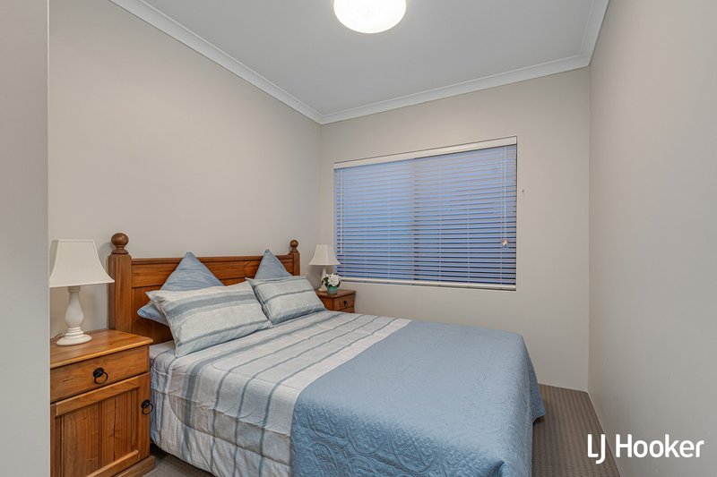 Photo - 30 Missingham Avenue, Alkimos WA 6038 - Image 21