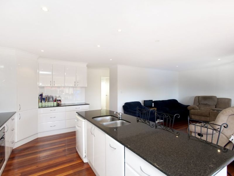 Photo - 30 Mistral Place, Old Bar NSW 2430 - Image 4