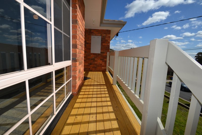 Photo - 30 Monash Drive, Seymour VIC 3660 - Image 13