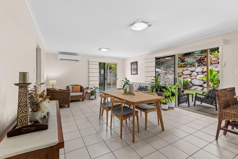 Photo - 30 Monroe Place, Mcdowall QLD 4053 - Image 4